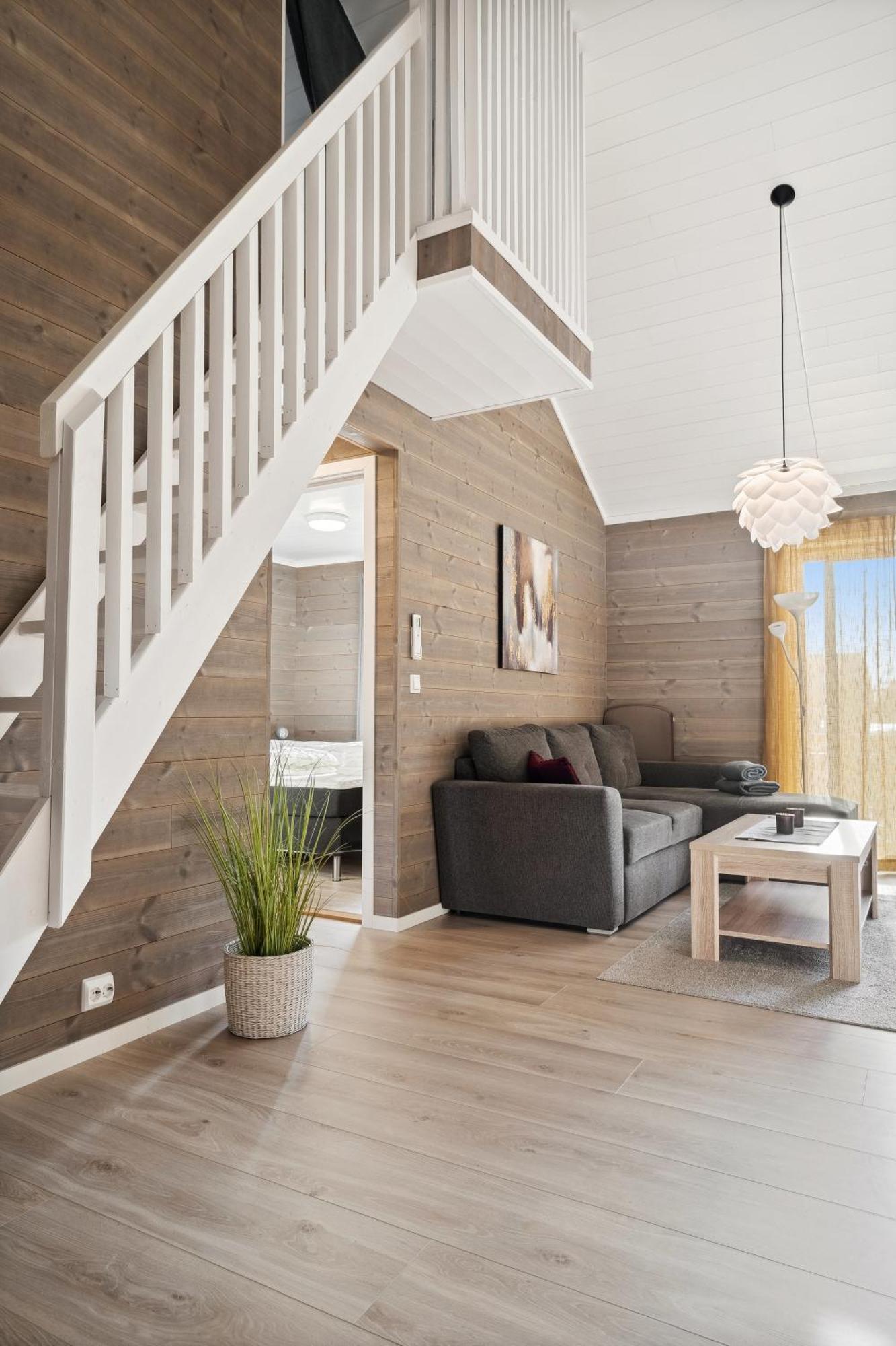 Akselhuset-koselig Hus Rett Ovenfor Kaikanten Midt I Lofoten * Sennesvik