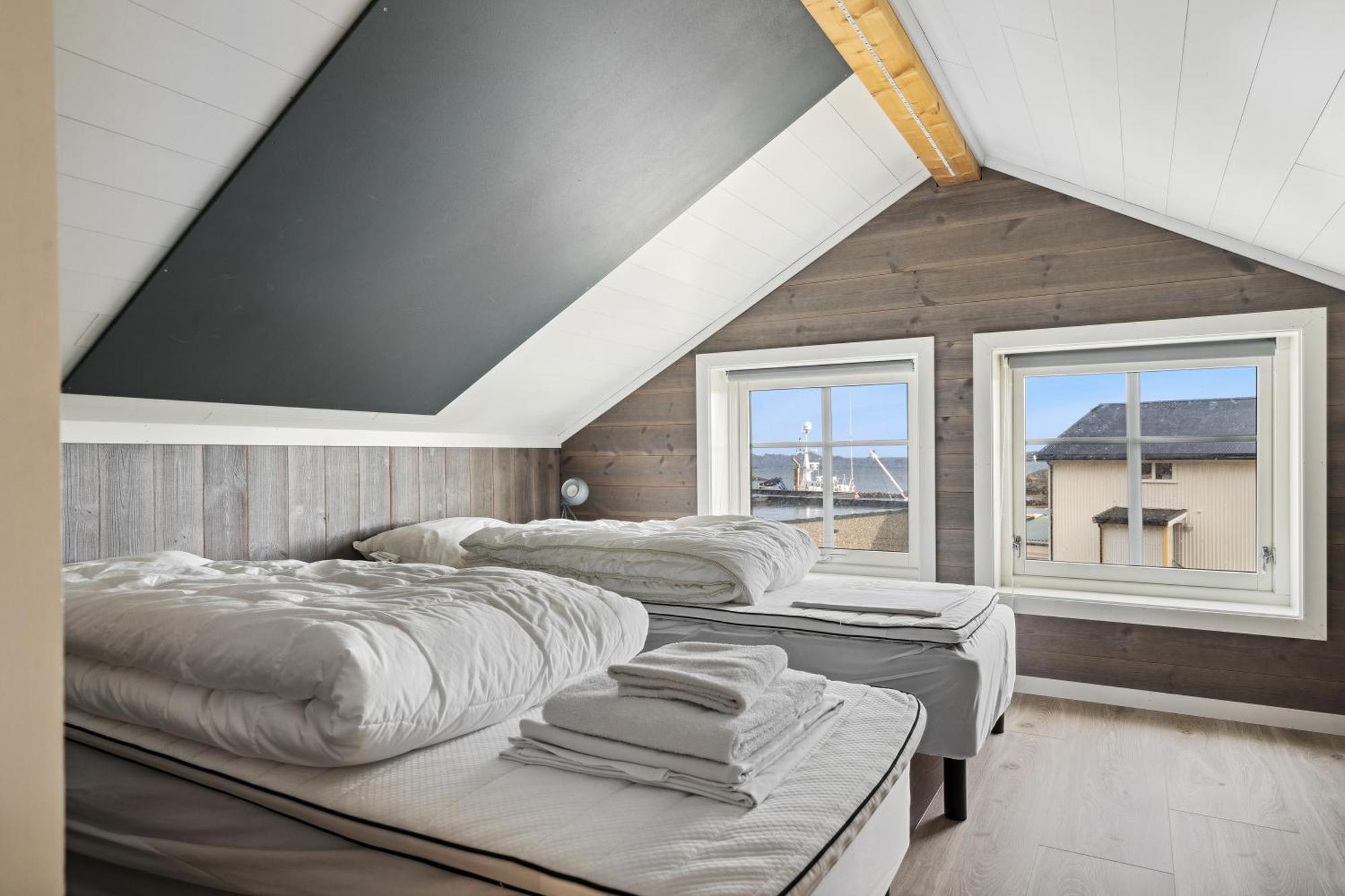 Vakantiehuis Akselhuset-koselig Hus Rett Ovenfor Kaikanten Midt I Lofoten *